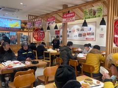 -南城香·饭香串香馄饨香(青年路店)