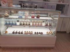 面包甜点陈列柜-好利来(桂林路店)