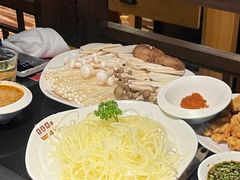 -东道煮牛肉火锅(重庆路店)
