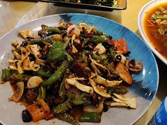 -易老九江湖菜(北滨一路店)