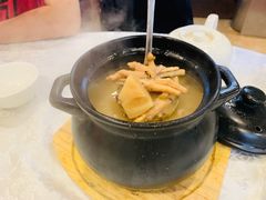 莲藕鸡脚汤（明火例汤）-文记壹心鸡(宝华路店)