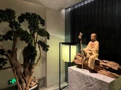 -新盈光·云会所(百丈东路店)