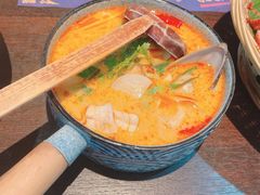 冬荫功海鲜汤-泰妃殿(新世界旗舰店)