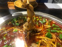 -盐井记·自贡美蛙鲜锅兔(中和店)