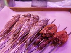 -夜火烤摊·东北烧烤酒场·老杨小黄鱼