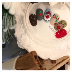 -Pink You美甲美睫纹绣定制中心