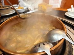 -阿山卓·野生菌火锅·纳西火塘烤肉