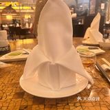 大快朵颐烤鸭时