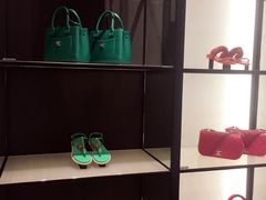 -CHANEL(恒隆广场店)