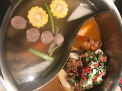 -左庭右院鲜牛肉火锅(新梅广场店)