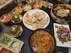 -24 新村雪浓汤(长白山烤肉店)
