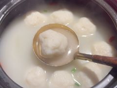 -魏铭鱼头捞饭(晋阳路店)