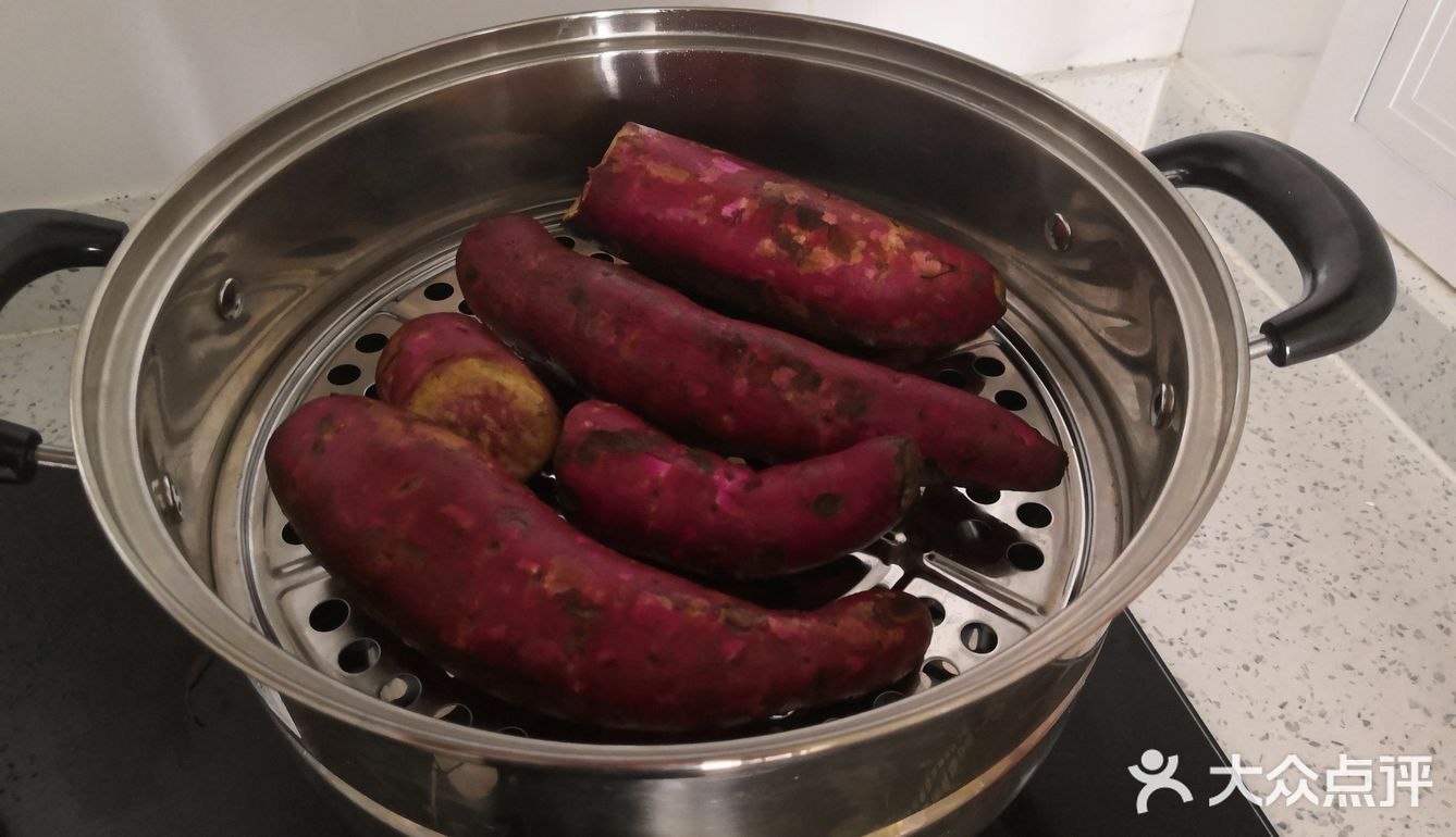 至少我还可以起床做早餐吃，例如今天的蒸红薯