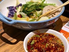 -万记麻辣烫国展总店