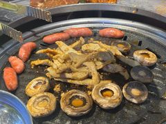 -哈哈碳都·牛肋条无限自助烤肉(台江万达店)