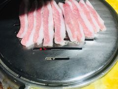 刀鞘五花肉-姜虎东白丁烤肉(恒隆广场店)