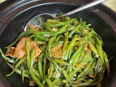 扁豆丝炒肉-同和居(月坛店)