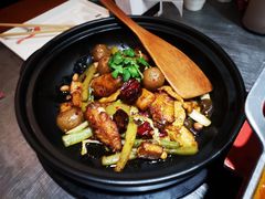 微微辣锅底-辣尚瘾·烤鱼·新川菜(交大直营店)