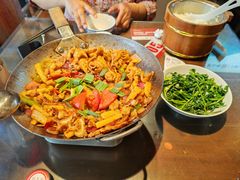 -富正毅三下锅·湘西韵味(天门山索道店)