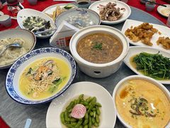 -侬佳蒸菜馆(听潮店)
