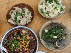 -周记翘脚牛肉