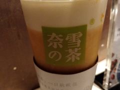 -奈雪的茶(市百一店)