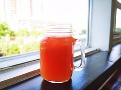 鲜榨西瓜雪梨汁-娜娜家•Nana’Garden (福州道店)