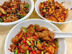 -笨罗卜浏阳菜馆(龙华鹏润达店)