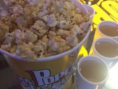 -悦汇商务会所KTV夜总会(松江店)