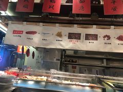 -成都你六姐·牛肉冒菜(城市集市合生汇店)