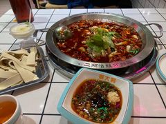 -蛙一刀·麻椒鱼火锅(金仙桥店)