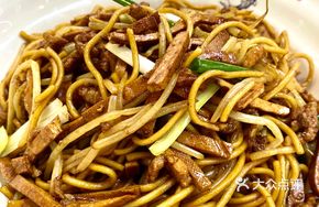 Bamboo Shoot and Pork Stir-Fry