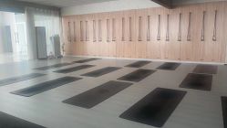 -OM瑜伽教练培训学院