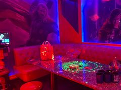 -UK派对KTV(日月广场店)