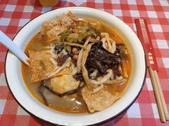 -丽丽三鲜螺蛳粉(田林路店)