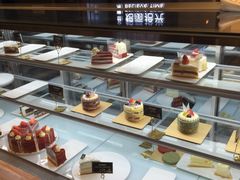 -焙丽拾光(麦凯乐直营店)