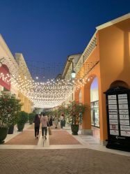 -奇幻丛林(佛罗伦萨小镇店)