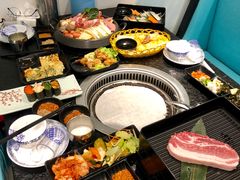 -烤路里·韩国品质自助烤肉(石路天虹4号店)