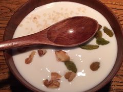 自制酸奶-阿里家·新疆烤肉酒場 by MIG