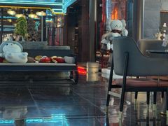 -屋有岛沉浸游戏旗舰店(中山公园店)