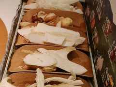 -芸山季·云南山珍菌火锅(南翔印象城MEGA店)