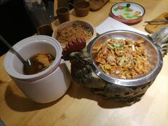 -小六汤包·老字号·中华名小吃(兴庆路店)