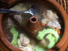 汽锅鸡-雀舞云南菜(乐客城店)