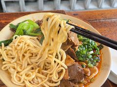 -方铲铲·成都板凳面(滨江银泰店)