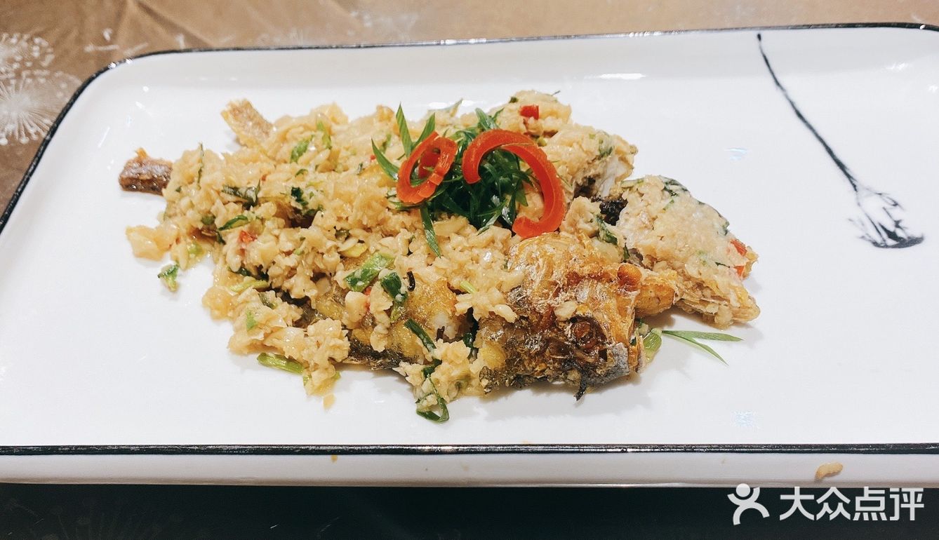 人均也不错。性价比很高 吃完饭直接可以南下塘溜达