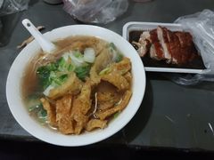 -老太皮肚面
