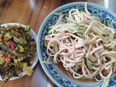 -雪琴面馆富安特色鱼汤面(城中花园店)