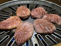 -炼火烤肉店