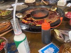 -黄潇洒老火锅(九眼桥宏济巷店)