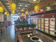 -川麻婆泥锅涮肚·串串火锅(物资学院店)
